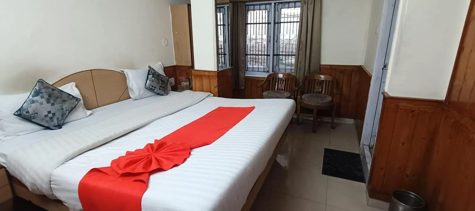 Hotel Royal Apsara Shimla India